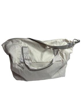 Gymshark Mode Duffle Bag in Chalk Beige